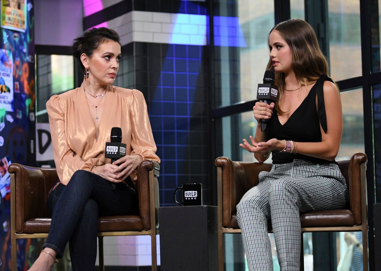 Alyssa Milano, Debby Ryan talk 'Insatiable' and fat shaming