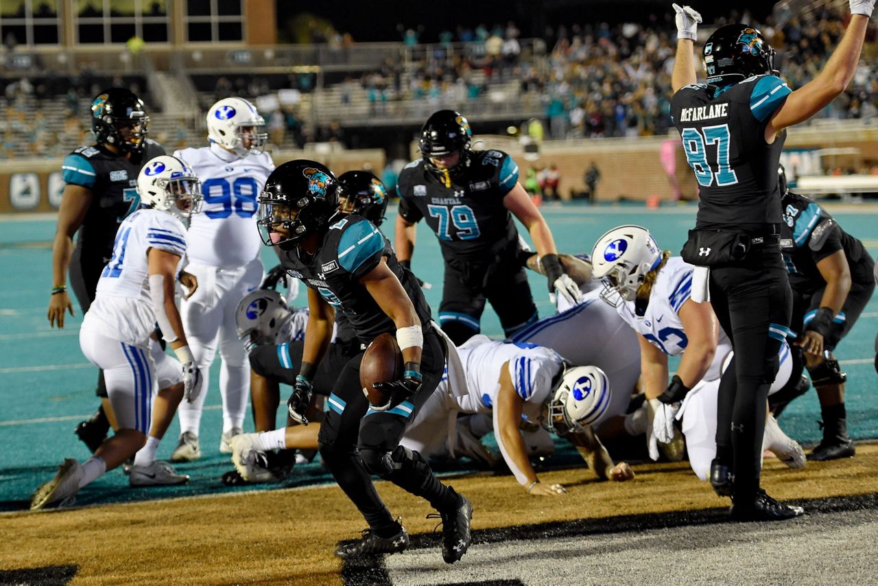 No. 14 Coastal Carolina holds off No. 8 BYU 2217