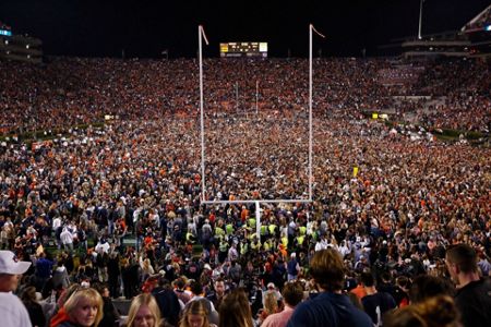 College football: LSU to rquire proof of vaccination or a negative COVID-19  test taken within 72 hours prior to entry for Tiger Stadium home games