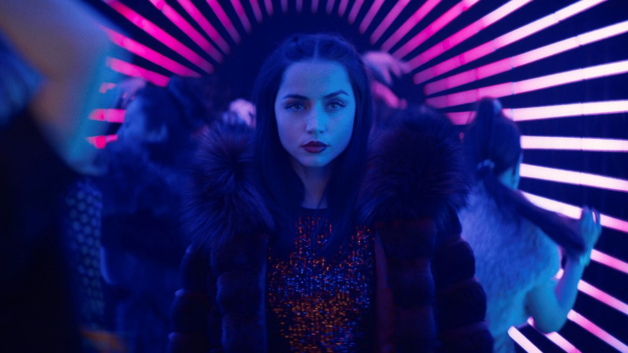 Ana de Armas as Eve in 