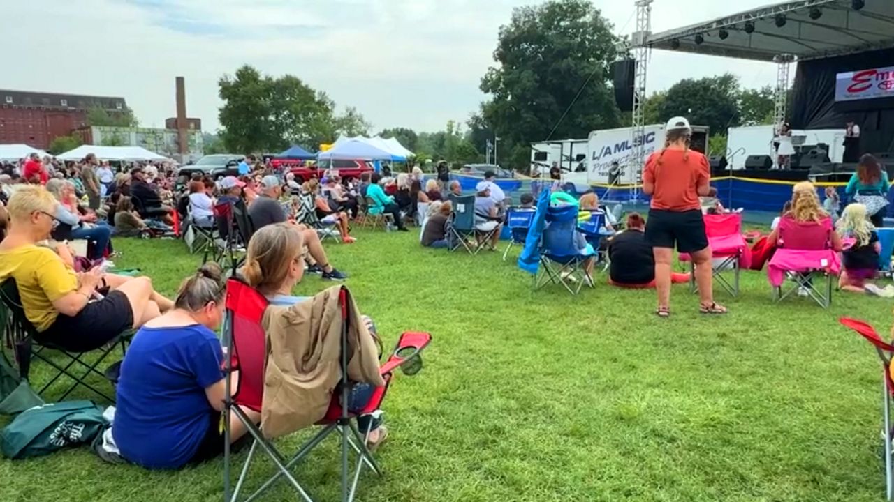 Few launches at LewistonAuburn Balloon Festival