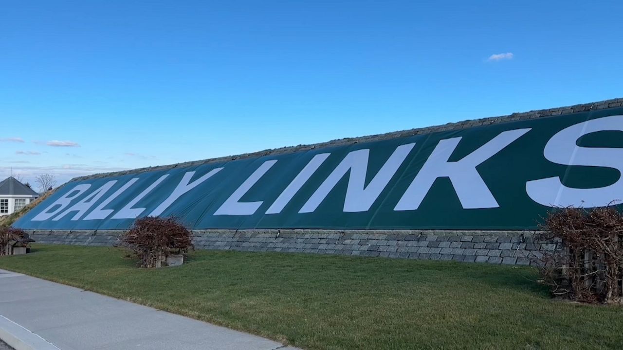 Last year, the Trump organization sold its right to operate the golf course to the gaming and entertainment company. (Spectrum News NY1)