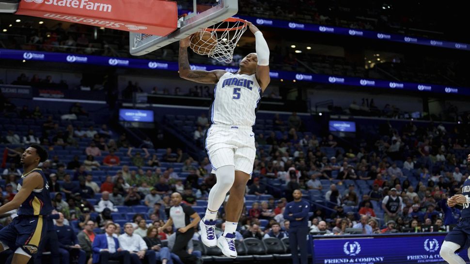 Orlando forward Paolo Banchero breaks free for a dunk against New Orleans on Thursday night.