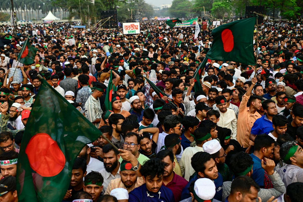 Bangladeshi students who led uprising that ousted ex-premier Sheikh ...