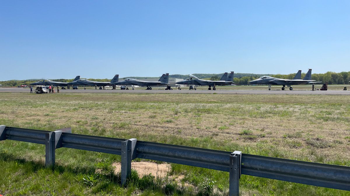 Barnes Air National Guard Base hosts weekend air show