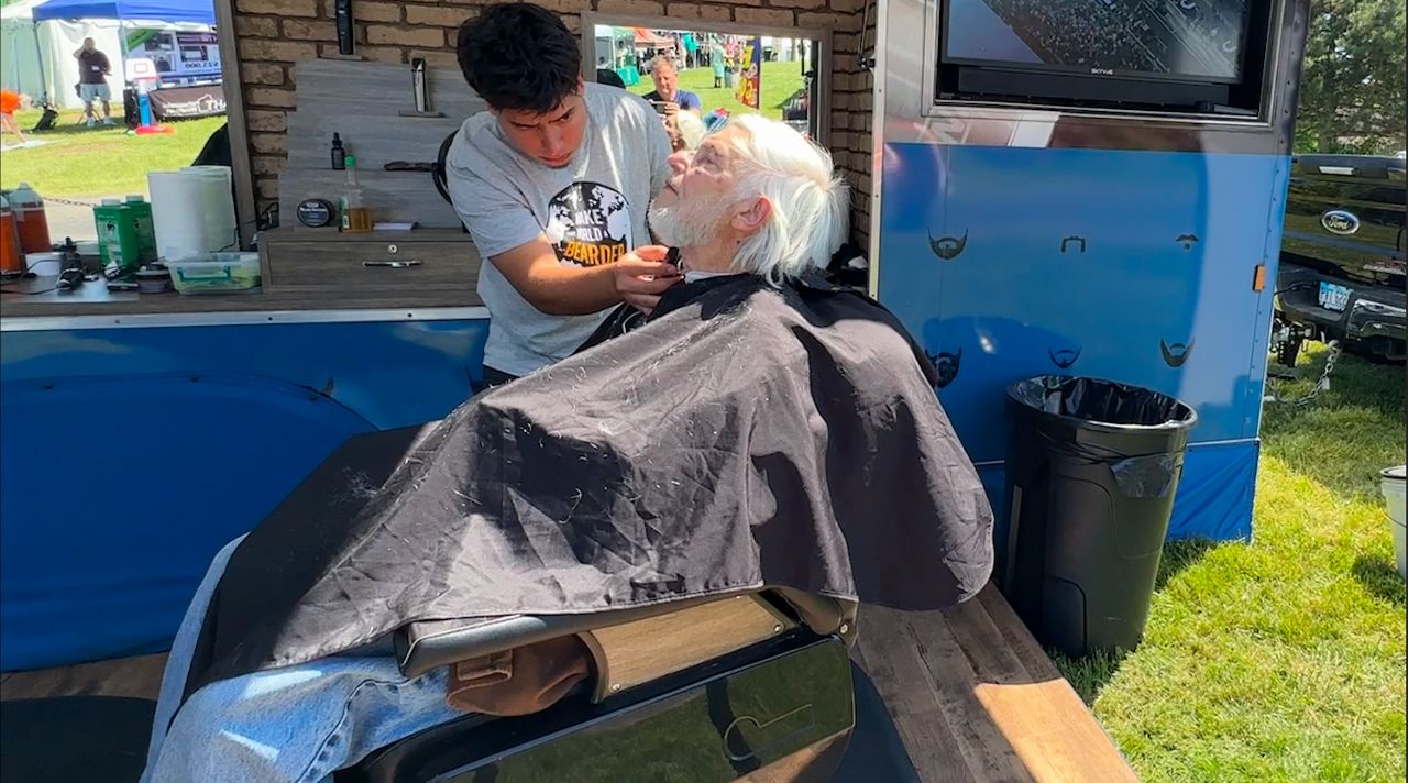 Wisconsin man's beard helps vets