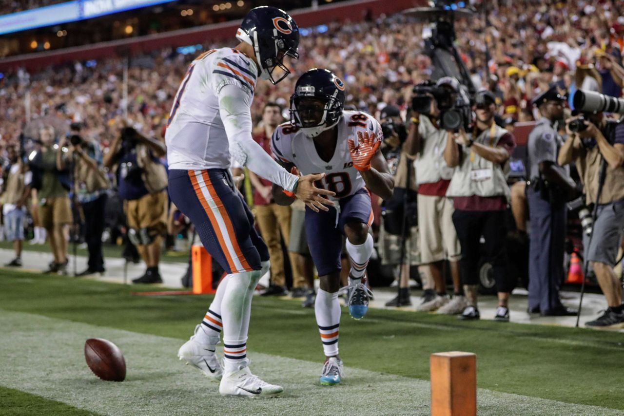 Photo: Chicago Bears quarterback Mitchell Trubisky and Redskins