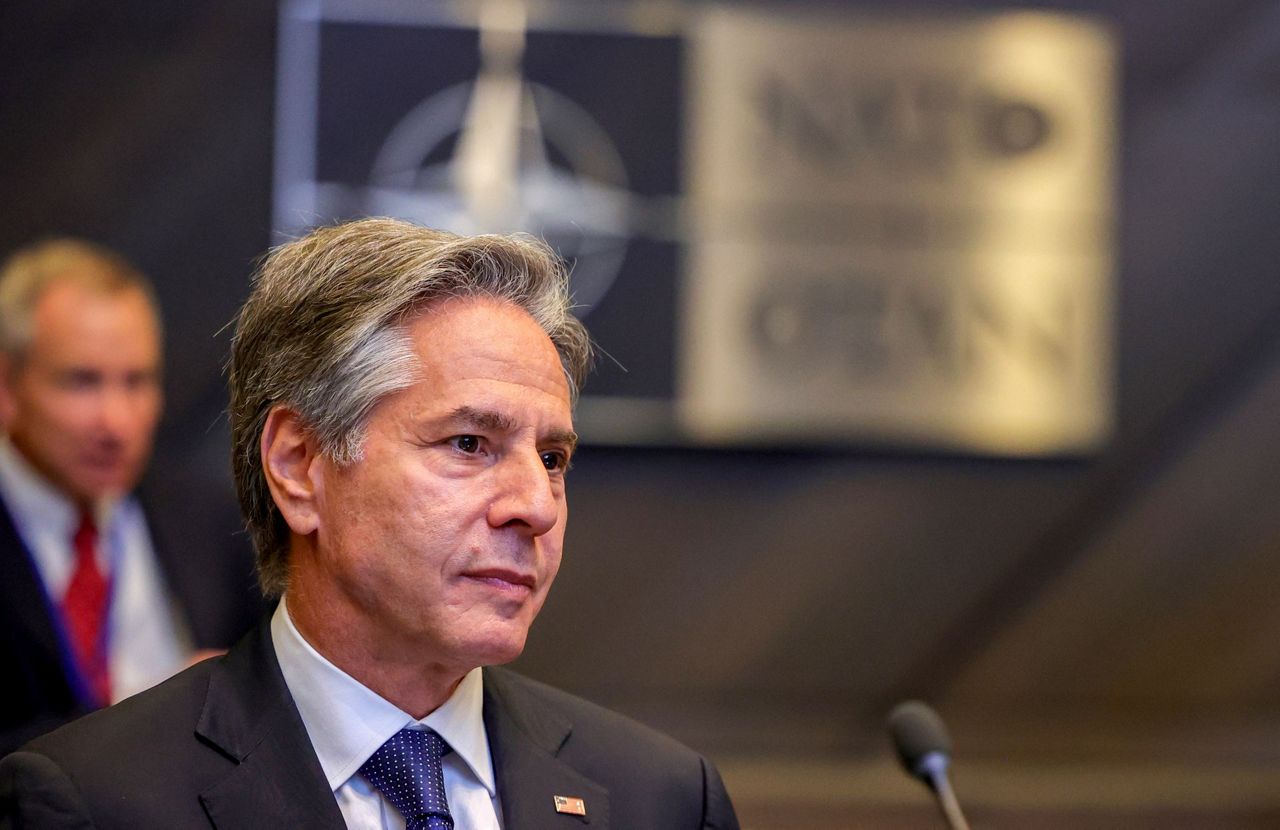 US, NATO note Ukraine army gains but see war dragging on