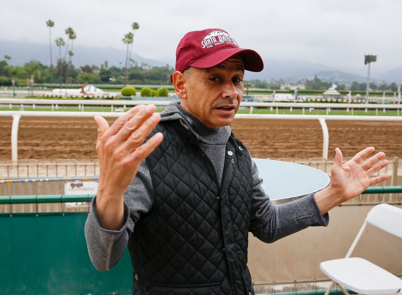 Jockey Mike Smith back on familiar turf at Belmont