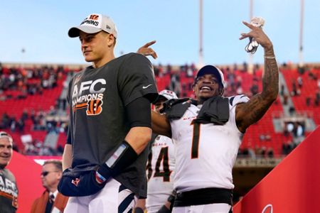 Cincinnati Bengals defensive end Sam Hubbard (94) celebrates with Trey  Hendrickson, right, after making a sack during an NFL football game against  the Kansas City Chiefs, Sunday, Dec. 4, 2022, in Cincinnati. (