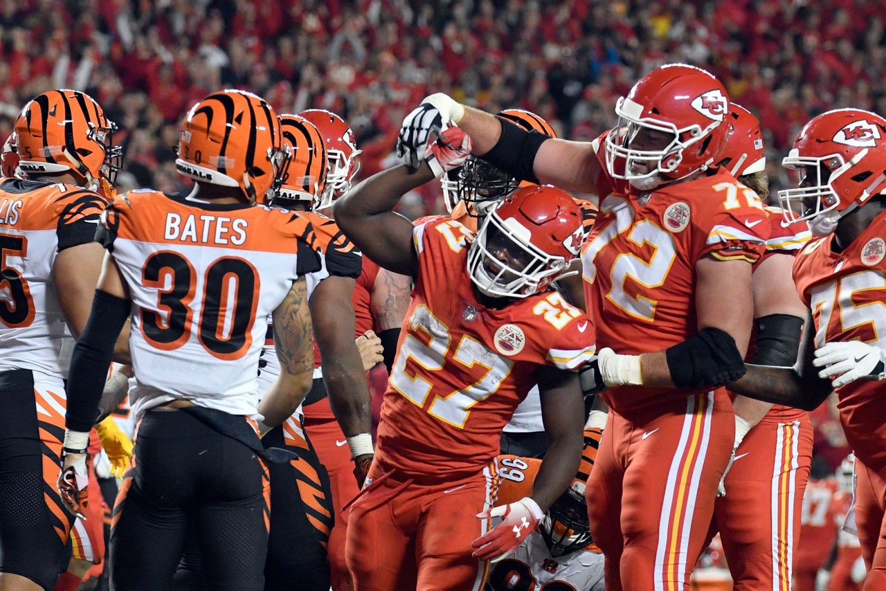 Chiefs celebrating blowout of Bengals, impressive 61 start