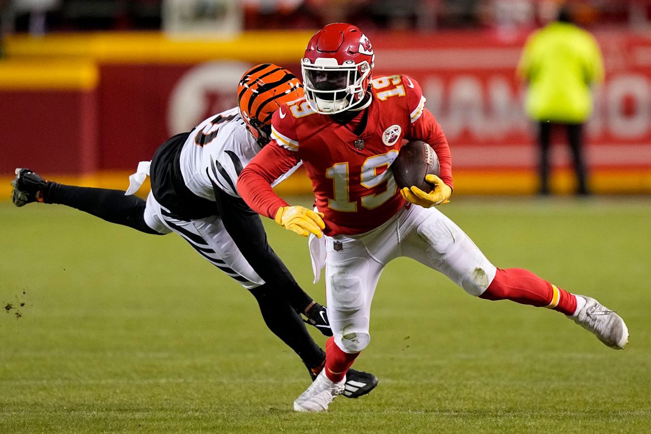 New receivers helped Chiefs get to Super Bowl without Hill