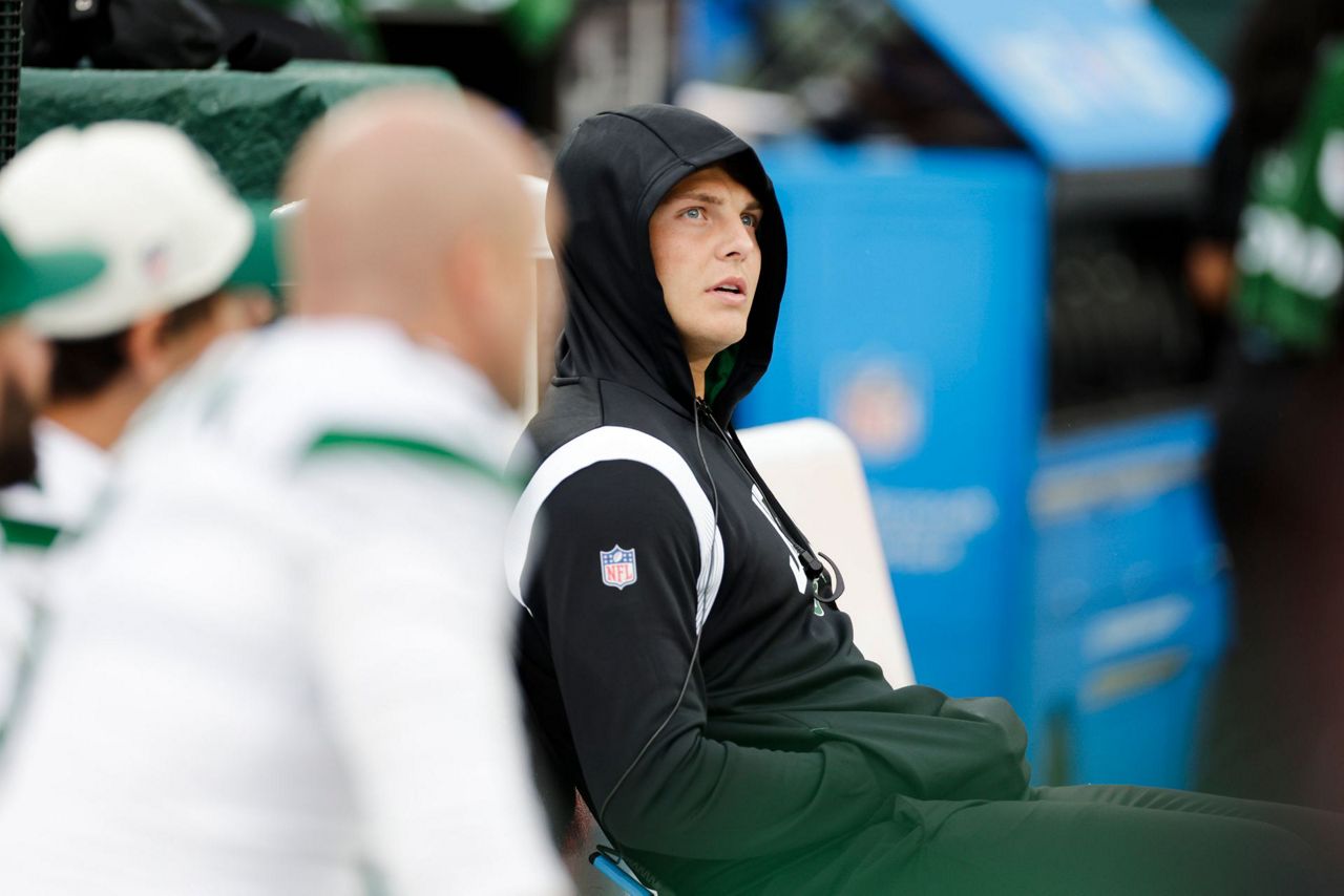 Zach Wilson: New York Jets quarterback to undergo surgery on knee