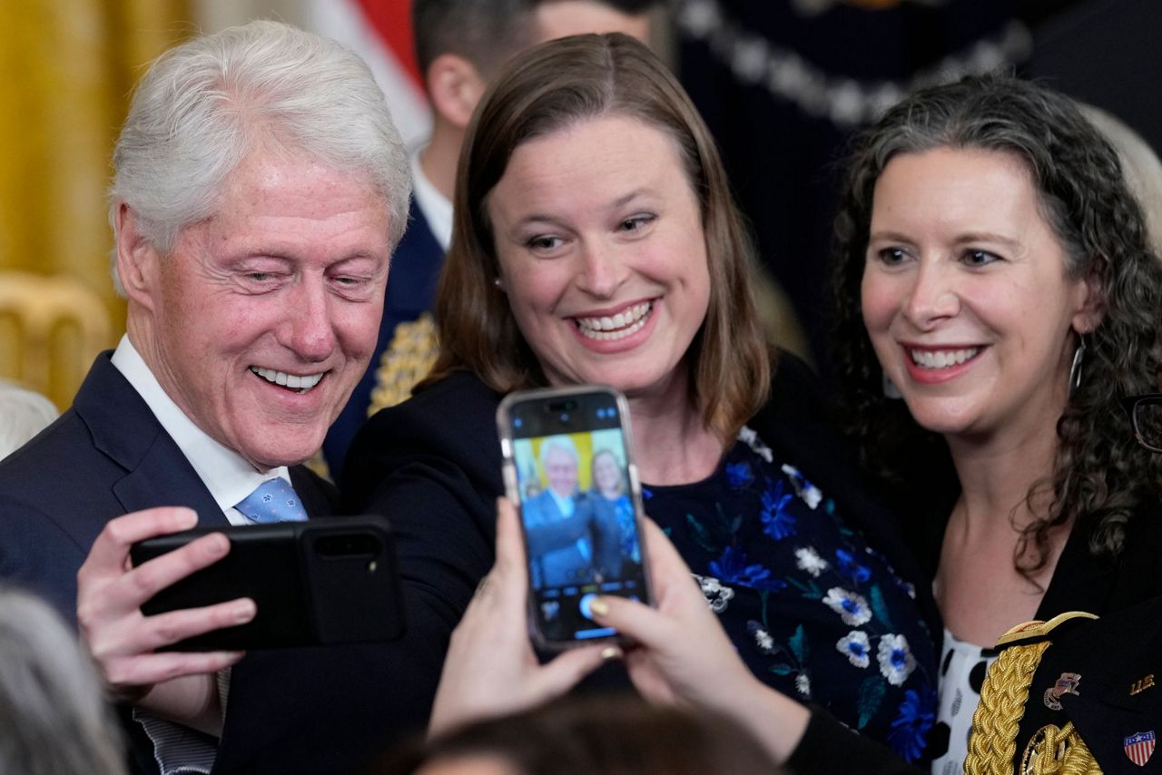 Joe Biden, Bill Clinton mark 3 decades of family leave act