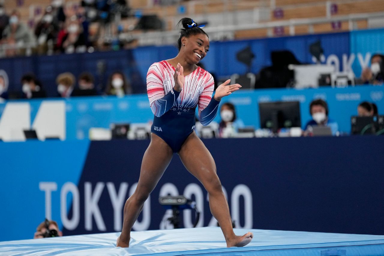 Biles Returns Gymnastics 07006