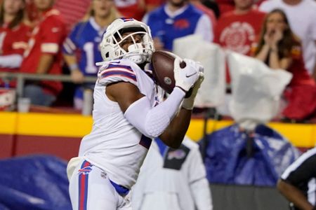 Allen, Bills beat Chiefs 38-20 in AFC title game rematch