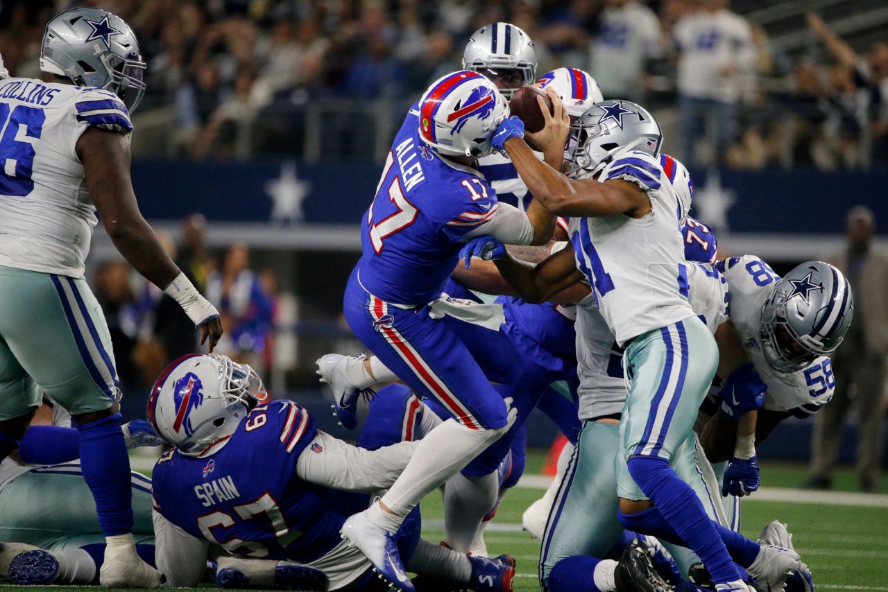 Trick TD sparks Bills in 2615 Thanksgiving win over Cowboys