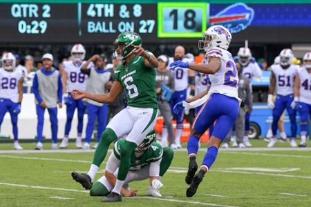 Allen, Bills overcome 16-point deficit, stun Jets 17-16