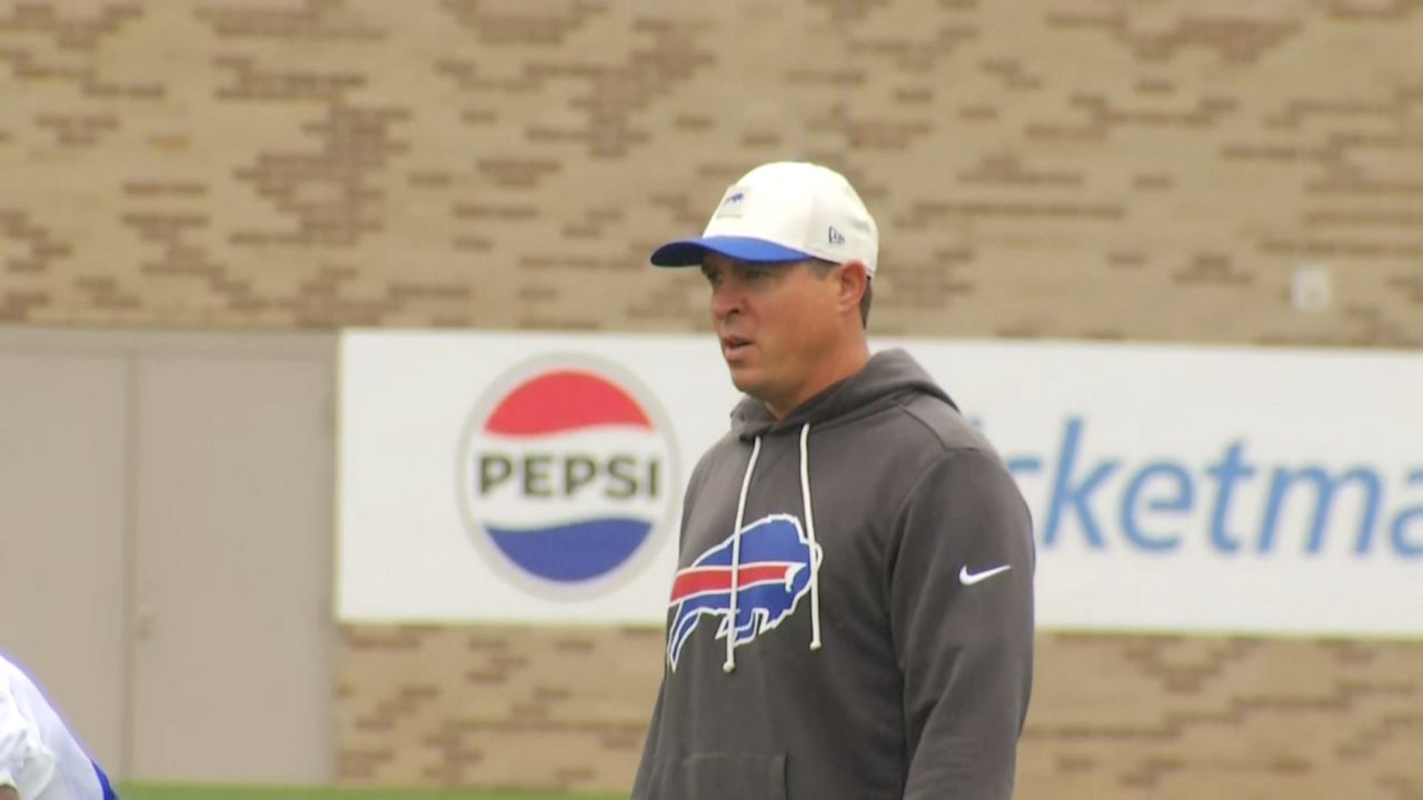 Jim Leohnard's first Bills training camp as defensive coordinator