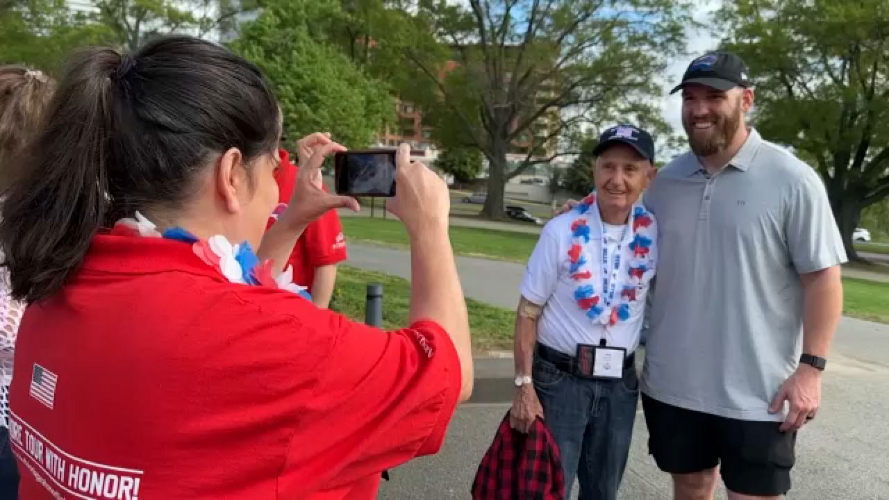 Buffalo Bills Reid Ferguson And Coach Matthew Smiley Join 49 Local Veterans  On 2023 Honor Flight