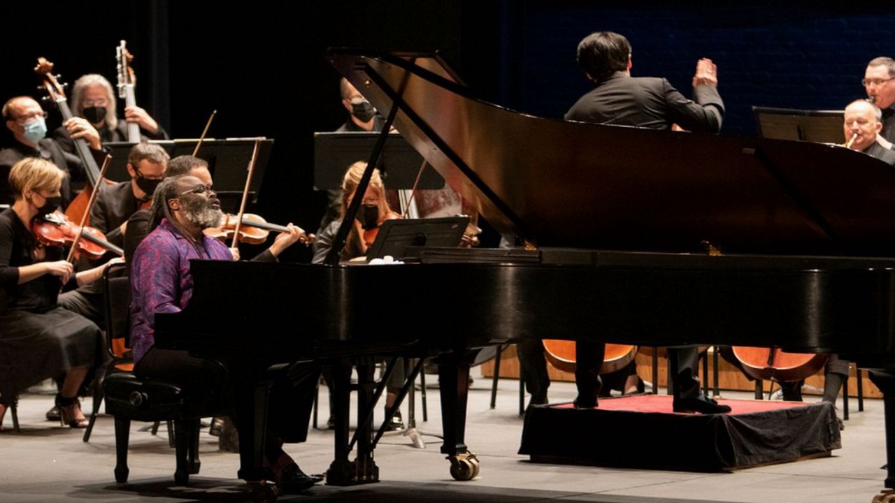 Celebrated pianist Awadagin Pratt created the Nina Simone Piano Competition to give Black artists a prominent stage to showcase their immense skills. (Photo courtesy of University of Cincinnati College-Conservatory of Music)