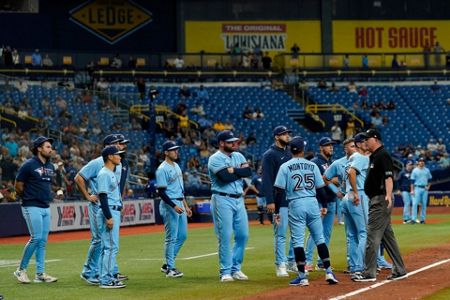 Rays' Kevin Kiermaier held back by hip tightness