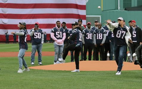 Boston Red Sox Series MVP Mike Lowell and teammate Alex Cora