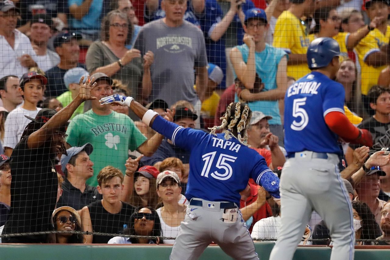 7. Tapia's Blue Hair Sparks Trend Among Blue Jays Fans - wide 11
