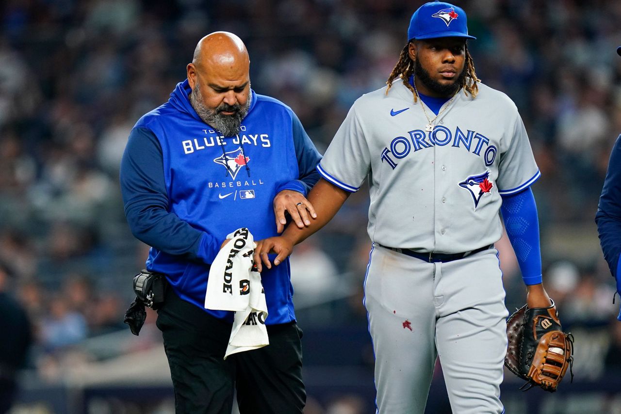 Toronto Blue Jays hit three homers, Jose Berrios has career-high