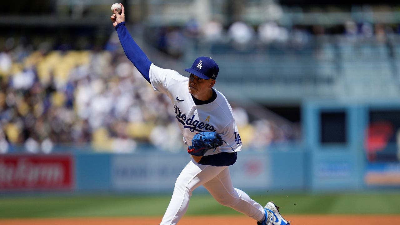 Dodgers beat the Braves 3-1 to avoid a 4-game series sweep