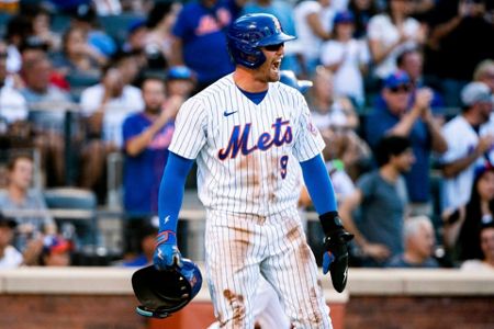 Jacob deGrom Fans Nine in a Row as Mets Split Doubleheader - The