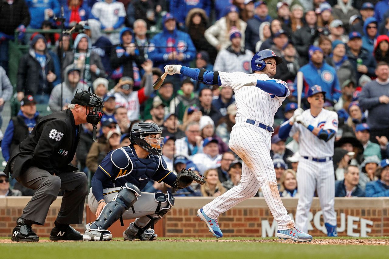 Cubs' David Ross oldest to homer in Game 7