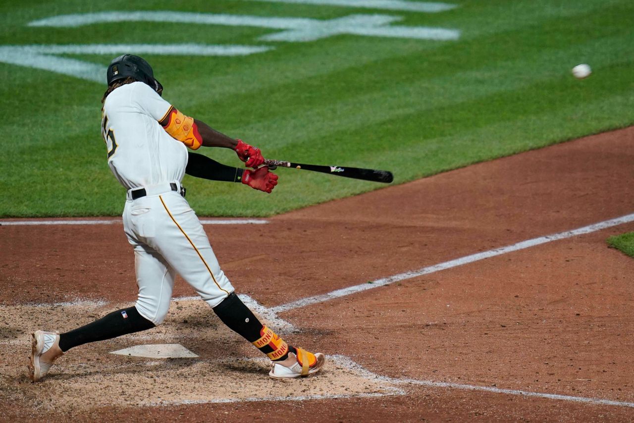 Pirates' Oneil Cruz breaks record with 122.4 mile-per-hour rocket - The  Boston Globe