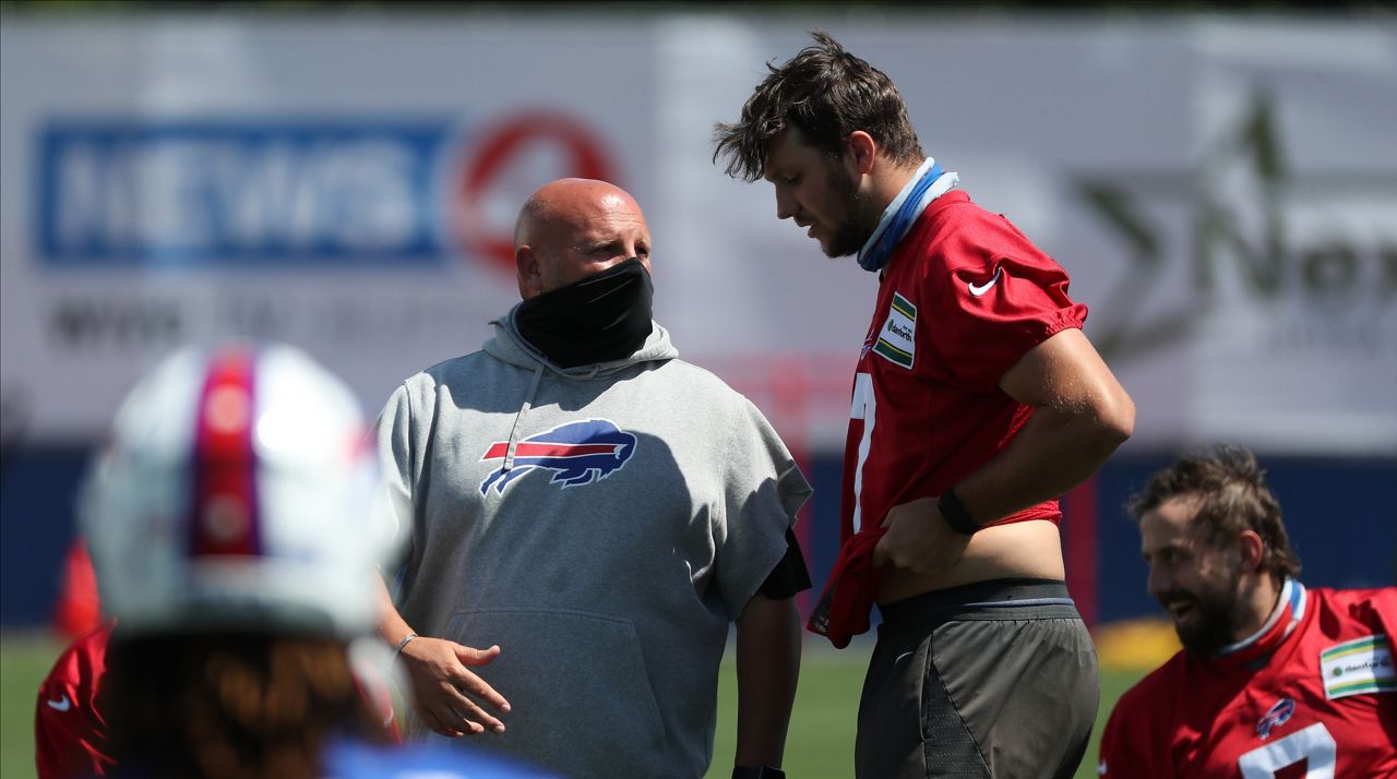 Buffalo Bills: Offensive coordinator Brian Daboll teaching Josh Allen