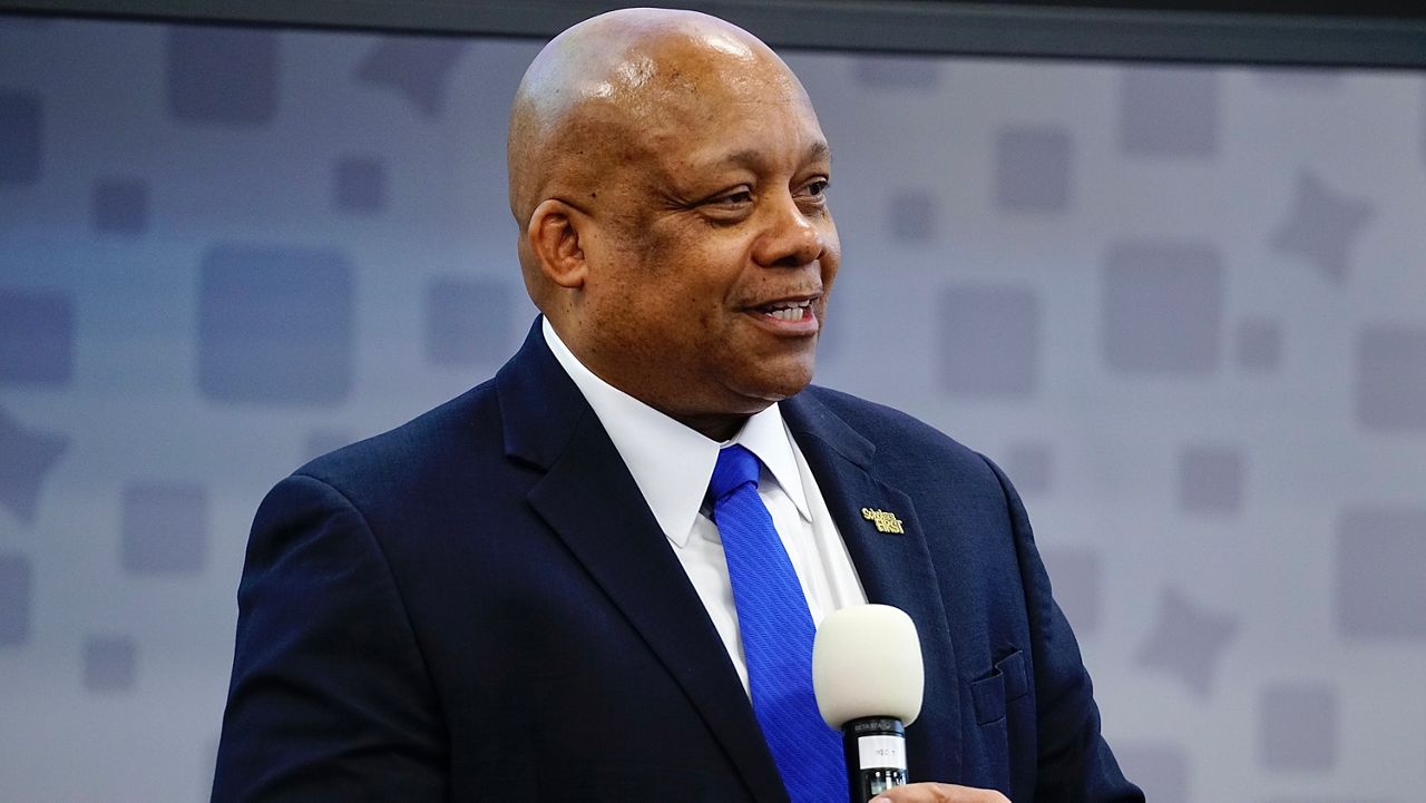 Brian Yearwood named superintendent of Jefferson County Public Schools