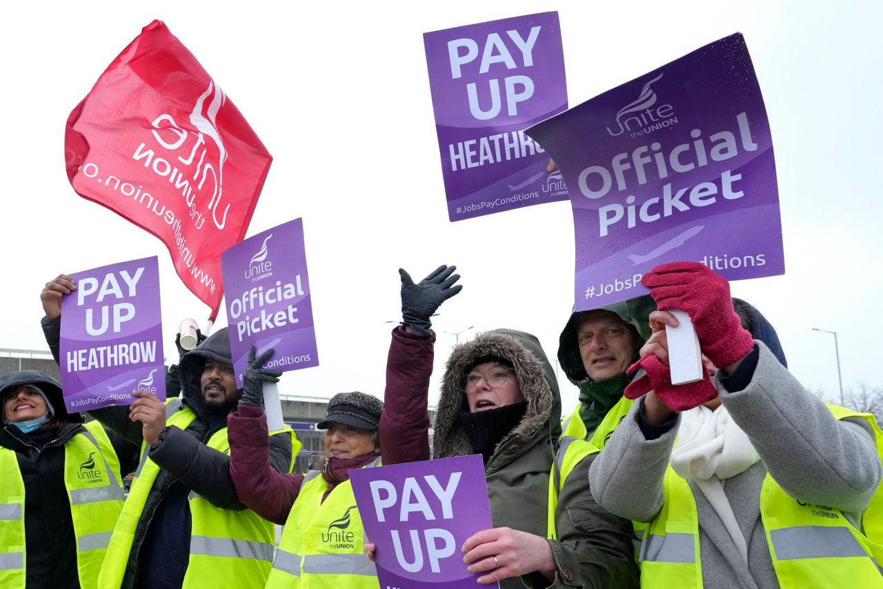 Security Guards At Londons Heathrow Airport To Escalate Strikes Over Pay Into Busy Summer Months 3392