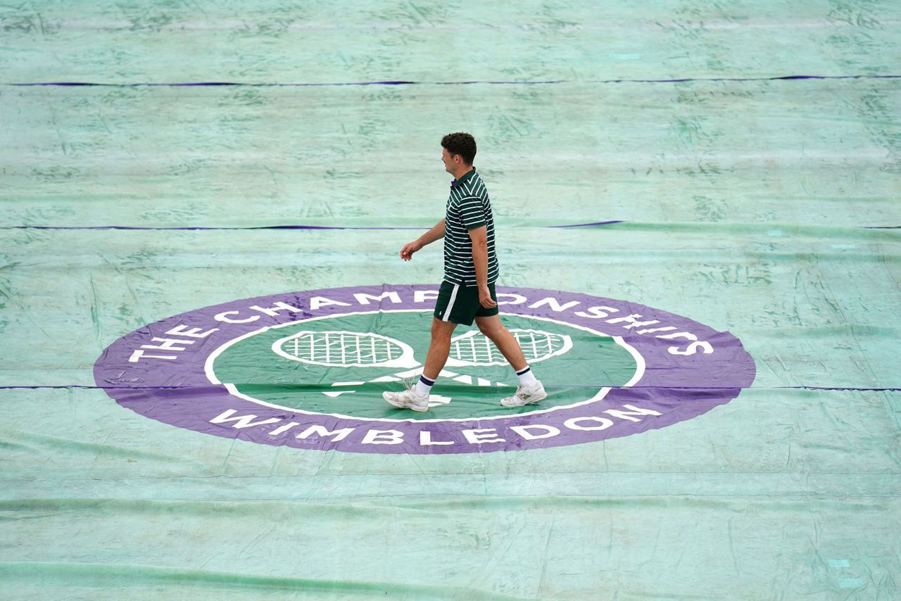 You can watch Wimbledon on TV outdoors in Brooklyn. It's part of a bid