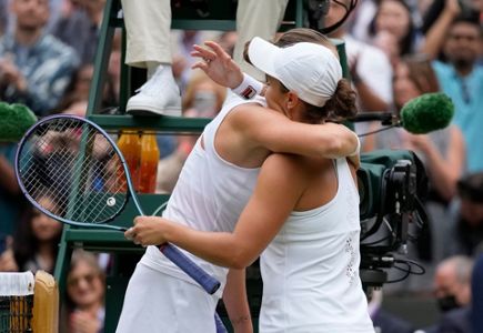 Wimbledon 2021: Ashleigh Barty beats Karolina Pliskova to win women's  singles title for first time