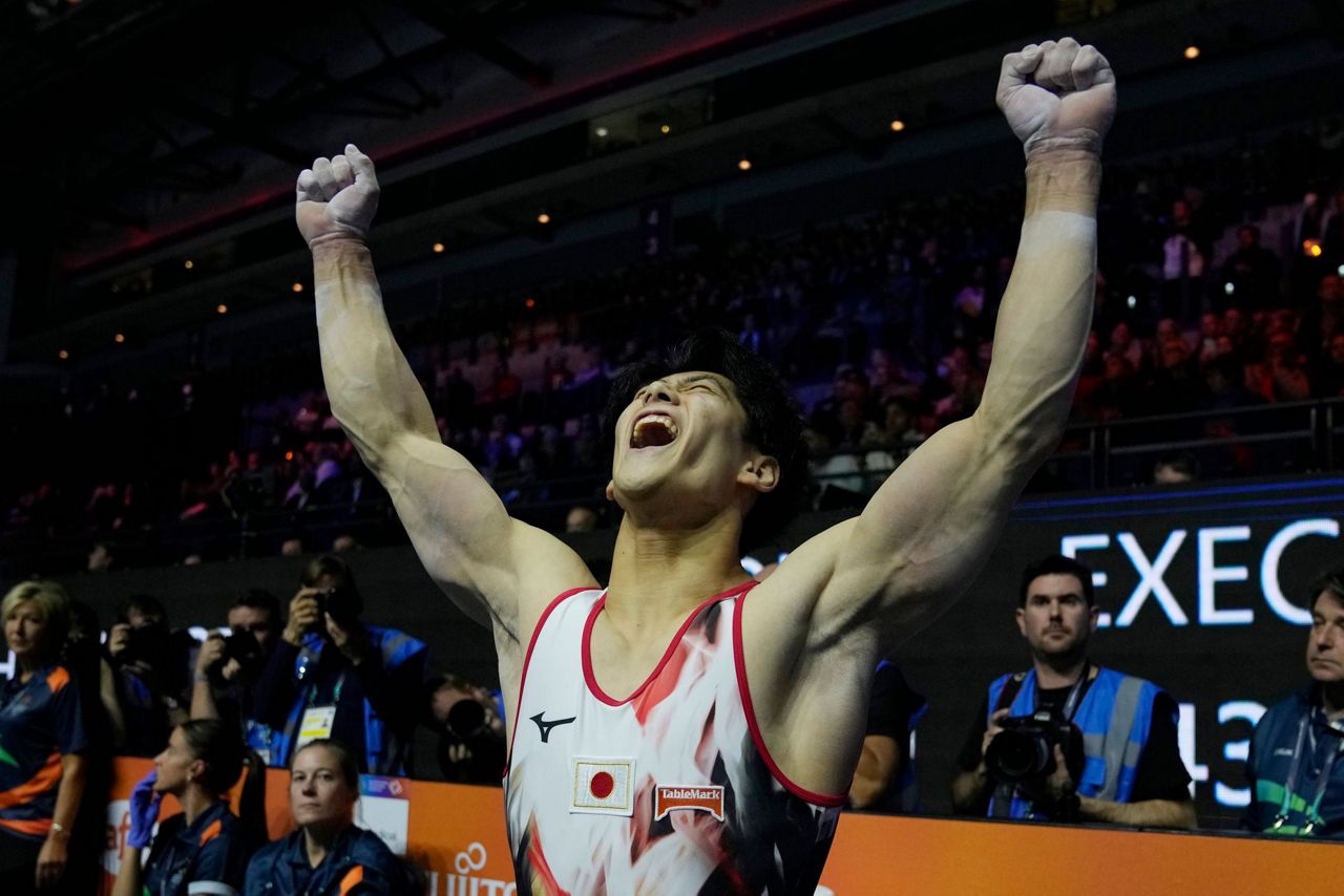 Hashimoto adds world championship to go with Olympic gold