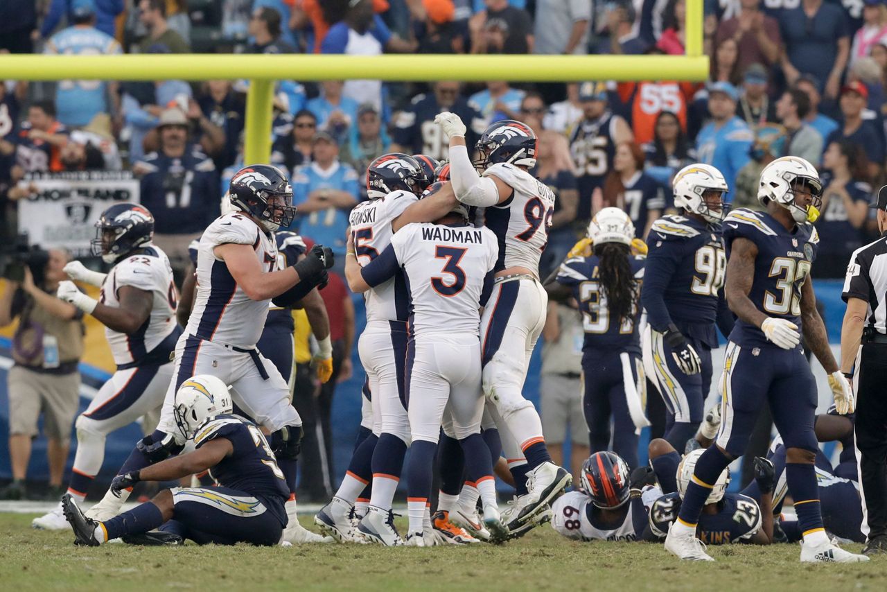 McManus' FG as time expires lifts Denver over Los Angeles