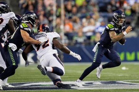 Teddy's Time? Bridgewater solid as Broncos thump Seahawks