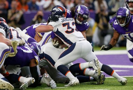 Vikings overcome 20-0 deficit at half to beat Broncos 27-23 - Sentinel  Colorado