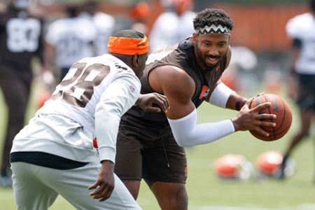 Browns OC: 'No doubt' offense will be better with OBJ back