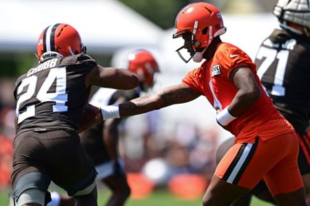 Browns get some clarity on Deshaun Watson, await closure