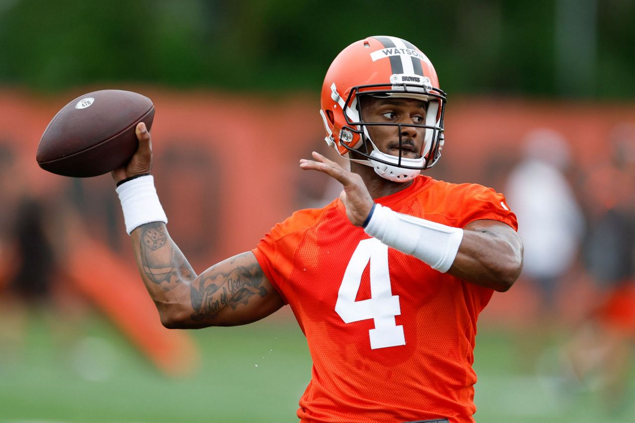 QB Deshaun Watson reports to Browns camp not knowing future