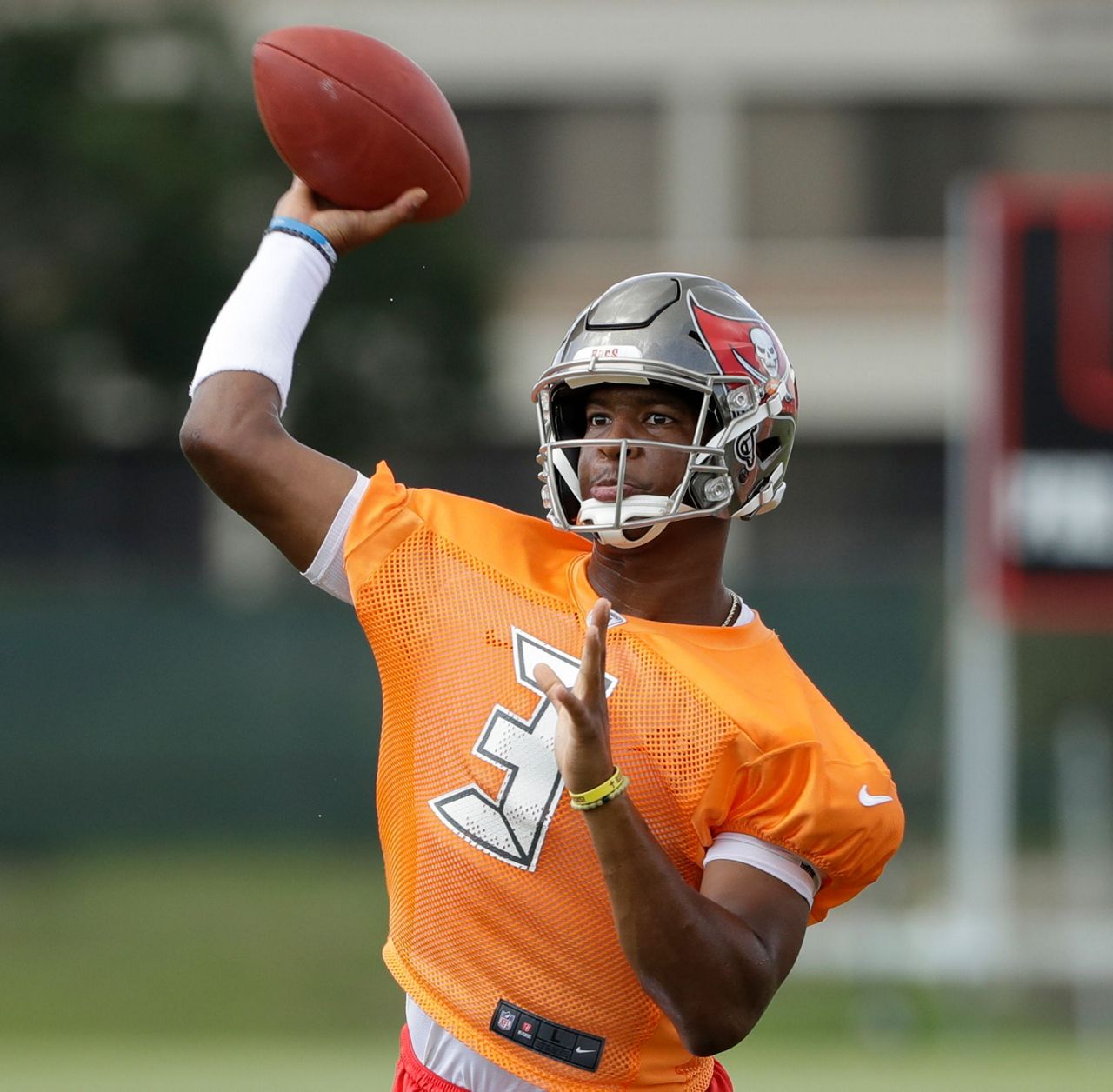 Uber driver suing Bucs' QB Jameis Winston over groping incident