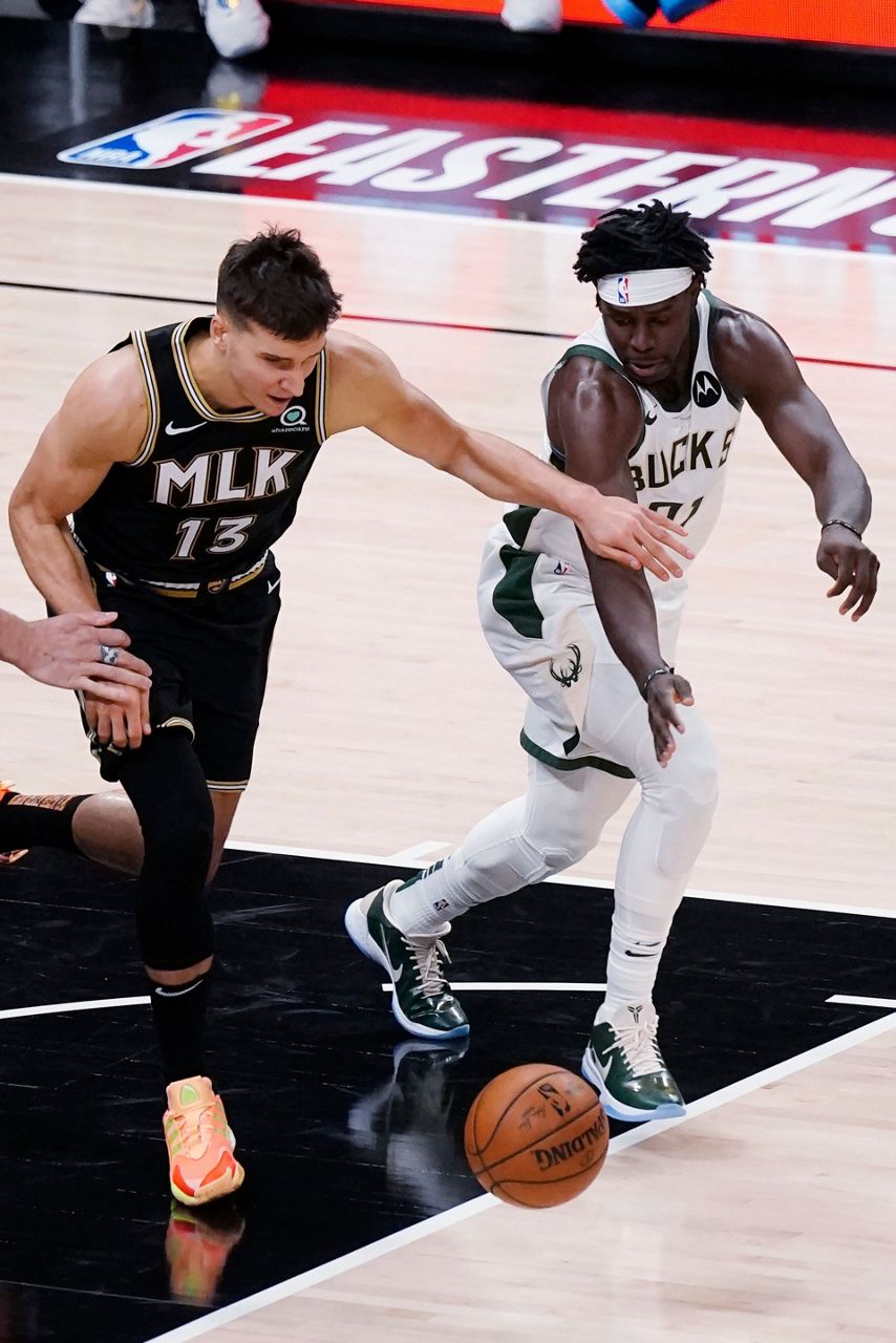 Bucks Beat Hawks, Head To NBA Finals For 1st Time Since 1974