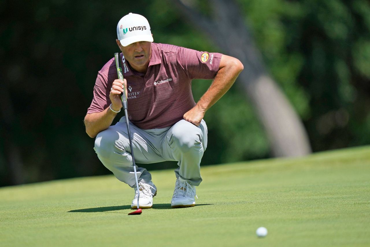 Eckroat, Dou, Palmer share thirdround lead at Byron Nelson; Scheffler