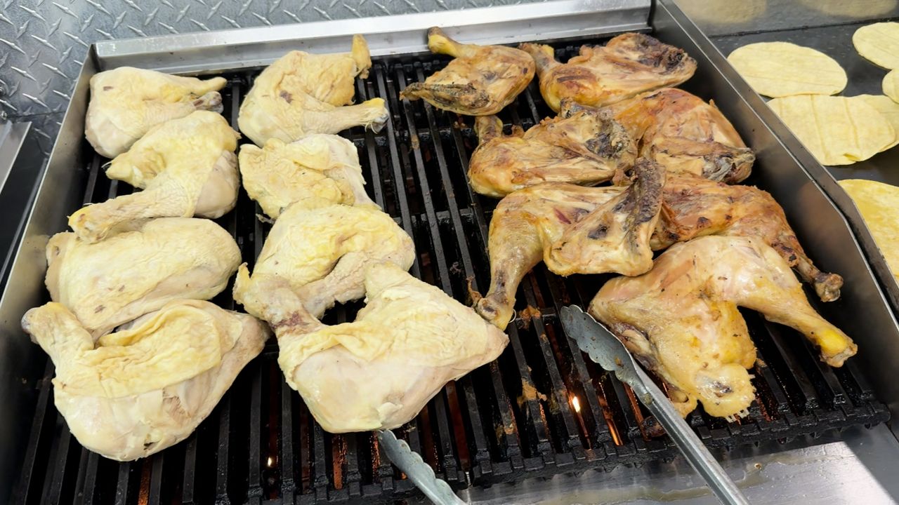 Hundreds fill Capitol Square for Taste of Madison festival