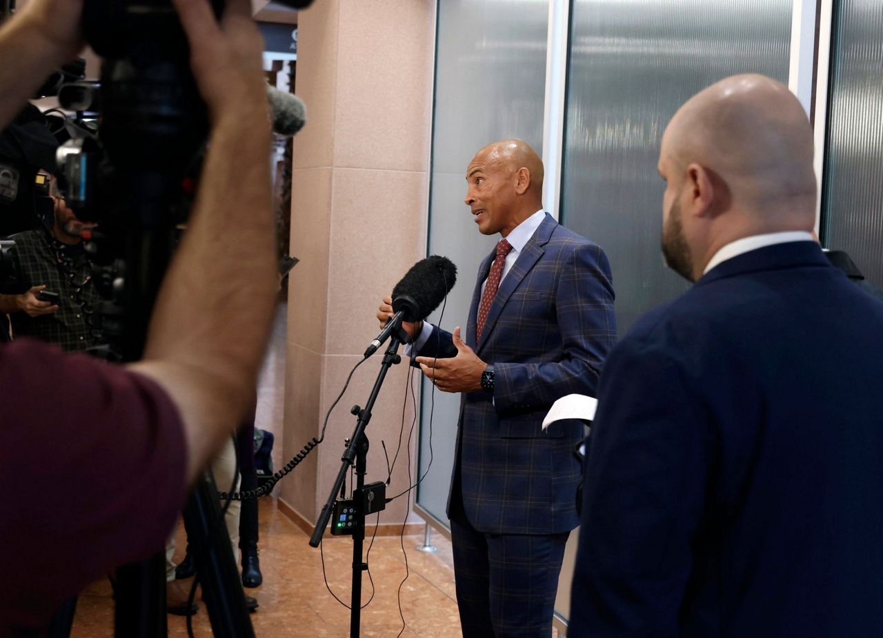Ex-gang leader's murder trial in Tupac Shakur killing pushed back to ...